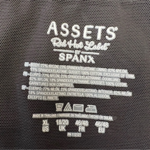 NWT Assets by Spanx body shaper XL - Picture 8 of 12